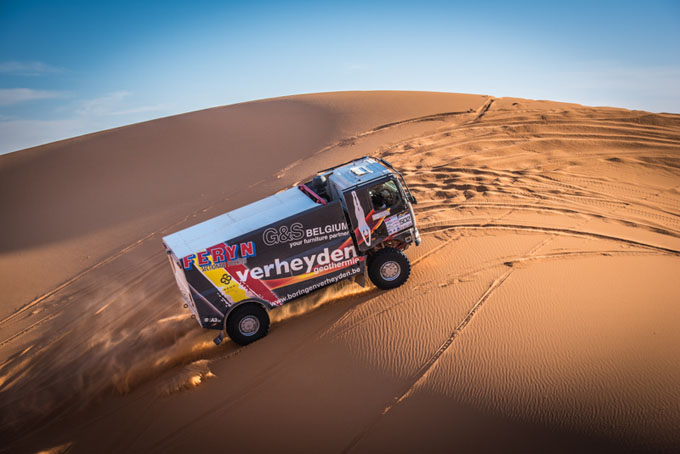 Paul Verheyden finisht in rally van Libya, Michel Suetens standt in zicht van de haven